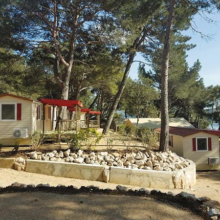 Victoria Mobilehome Camping Village Poljana มาลีโลชินจ์ ภายนอก รูปภาพ
